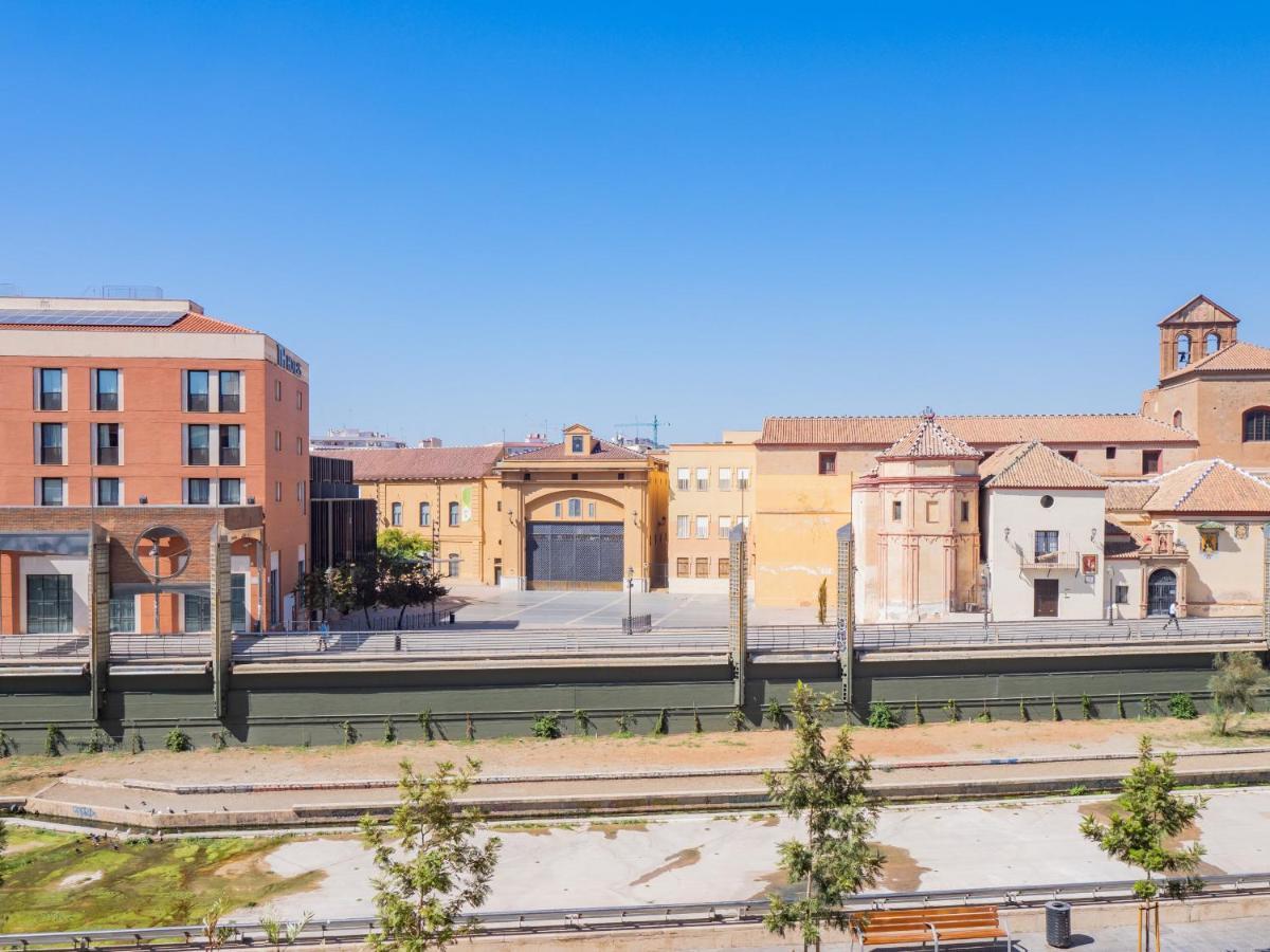 Cubo'S Apartamento Atocha With Optional Parking Малага Екстер'єр фото