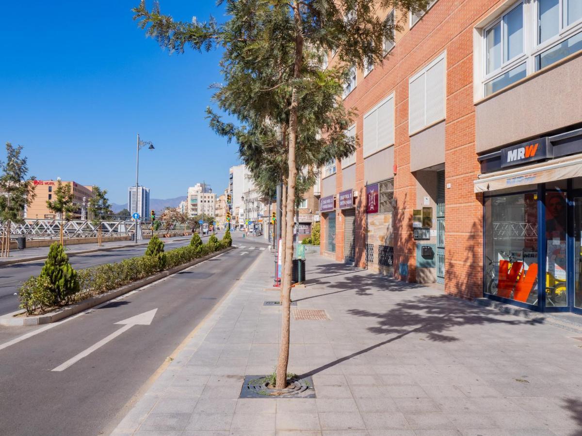 Cubo'S Apartamento Atocha With Optional Parking Малага Екстер'єр фото