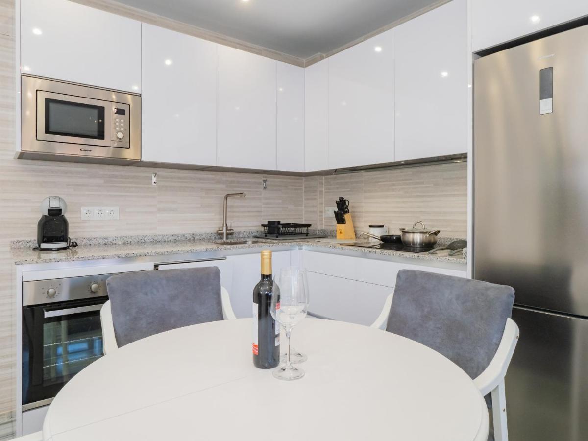 Cubo'S Apartamento Atocha With Optional Parking Малага Екстер'єр фото