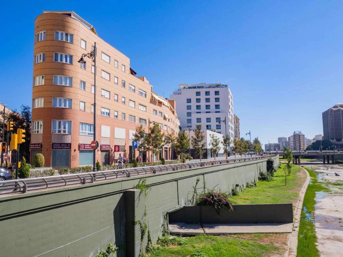 Cubo'S Apartamento Atocha With Optional Parking Малага Екстер'єр фото