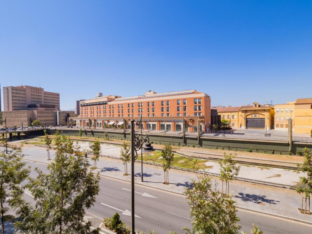 Cubo'S Apartamento Atocha With Optional Parking Малага Екстер'єр фото